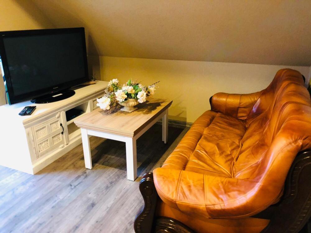 Penzion A Restauracia Hanisberg Krupina 外观 照片